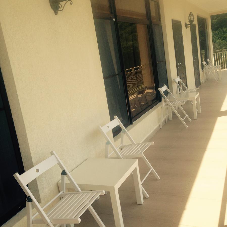 Guest House Panorama Pizunda Exterior foto